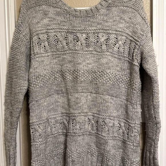 American Eagle Cable Knit Oversized Small Sweater - Picture 1 of 4